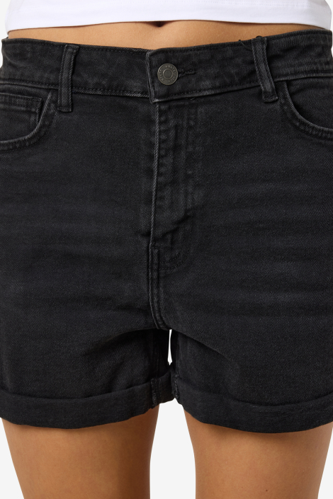 Noisy may zwarte dames korte broek