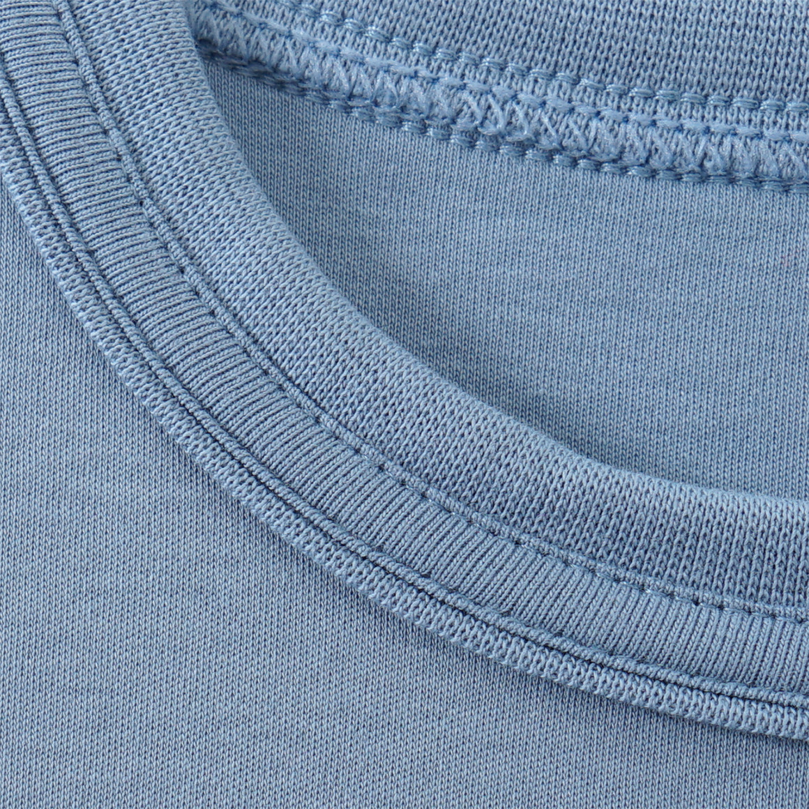 Yigga Jungen T-Shirt mit kleiner Stickerei blau