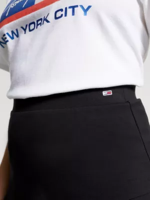 Minissaia evasê em camadas
