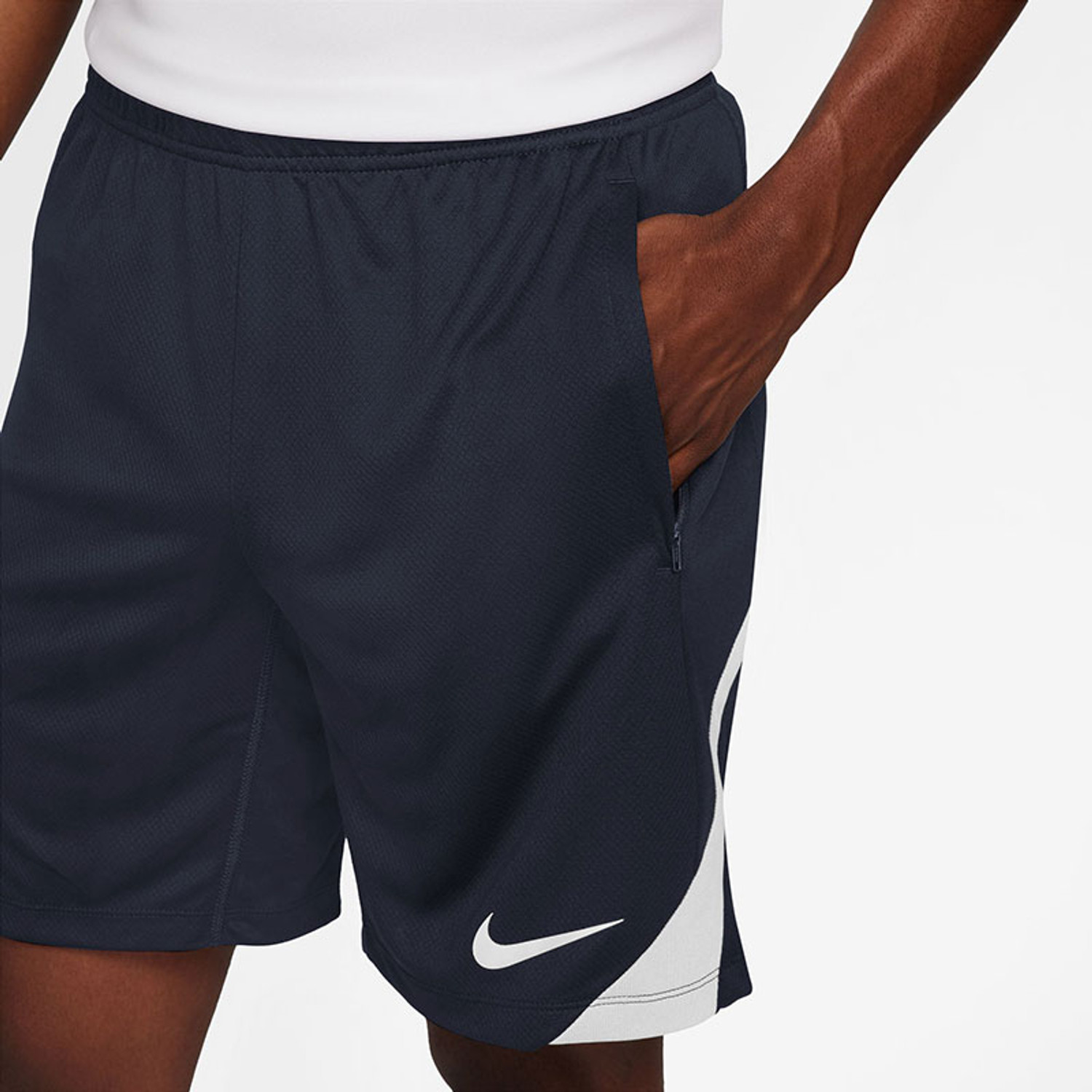 Nike Strike Short