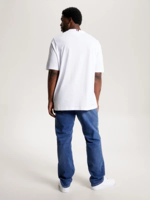 Camiseta Plus com estampa do logo e gola redonda