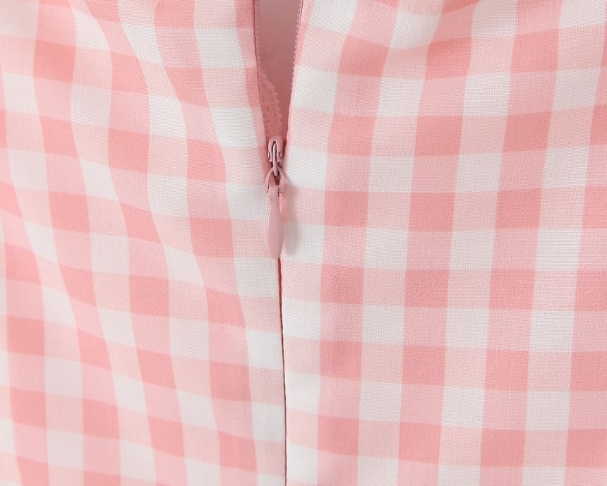 Cumulys - Mouwloze Sweetheart Neck Gingham Ruffle Mini A-lijn Jurk
