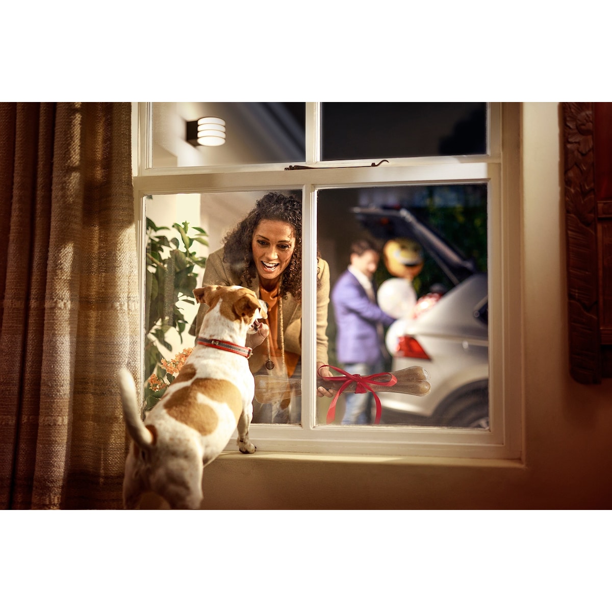 Philips Hue Lucca vegglampe (antrasitt)