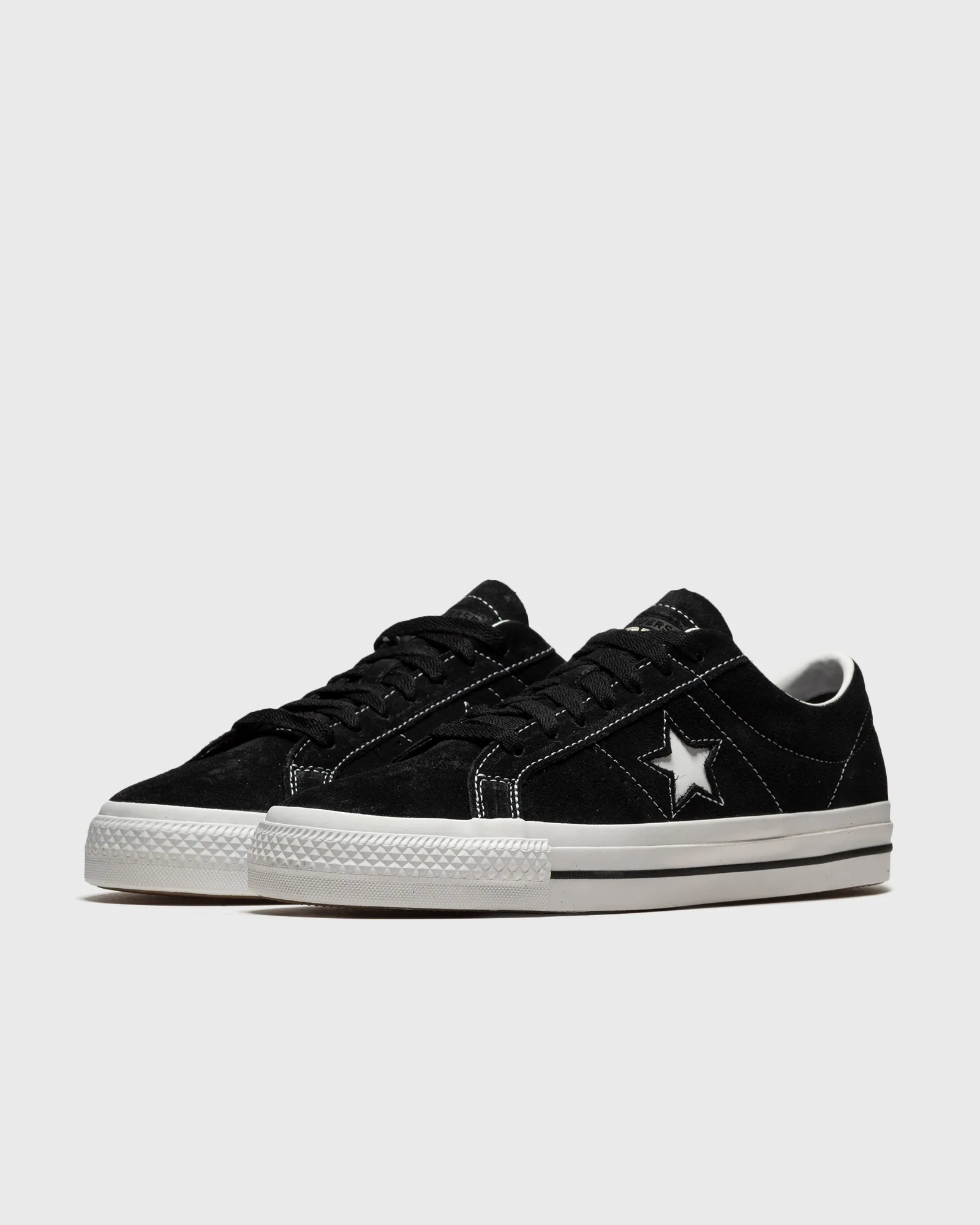 Converse One Star Pro