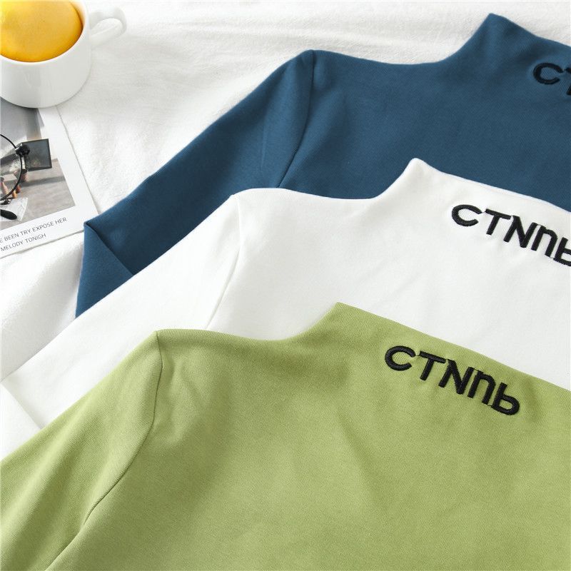 Edise - Mock-neck geborduurd T-shirt met lange mouwen