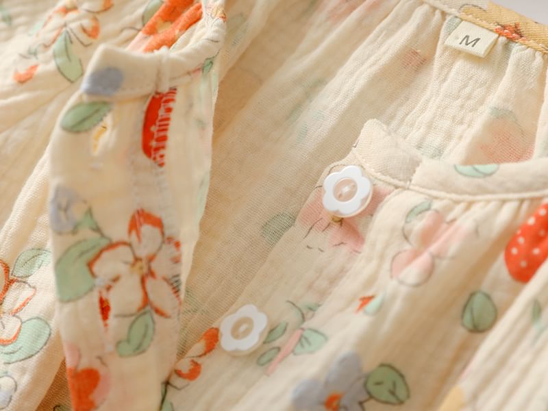 Finlies - Pyjamaset: Henley-top met korte mouwen, ronde hals en bloemenprint + shorts