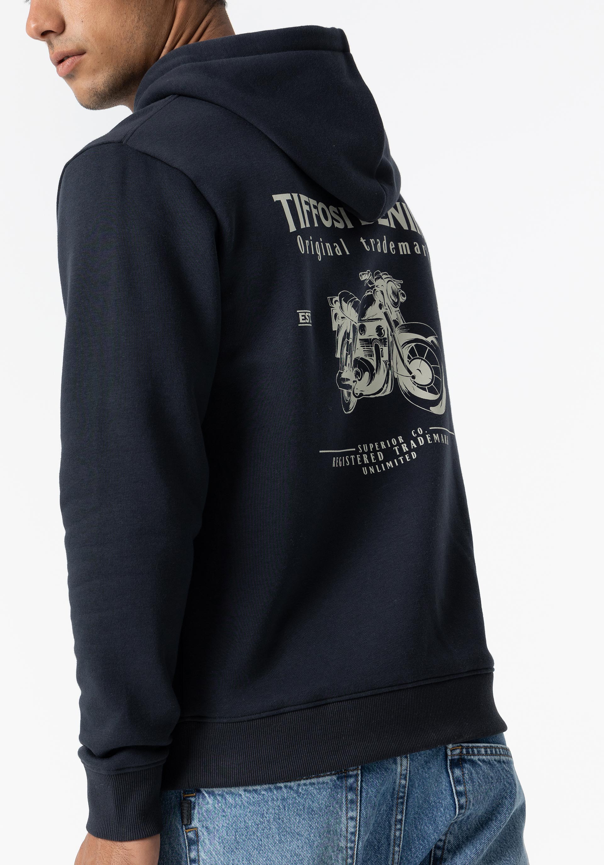 Hoodie com Estampado nas Costas