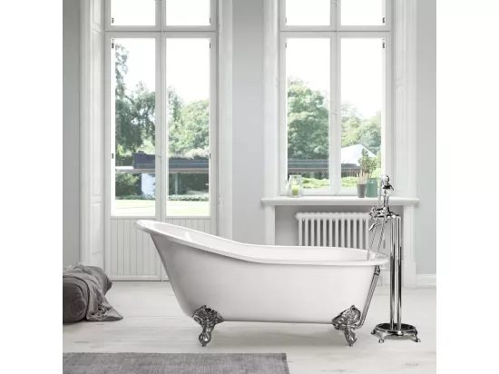 Baignoire sur pieds en fonte petite taille ASHFORD Blanche 138 cm Pieds chromés