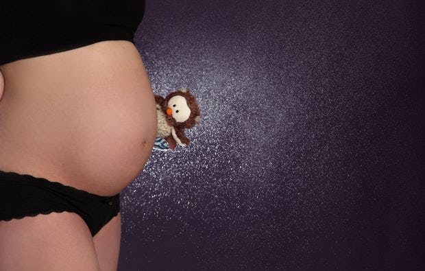 Babybauch-Fotoshooting in Chemnitz als Geschenkidee