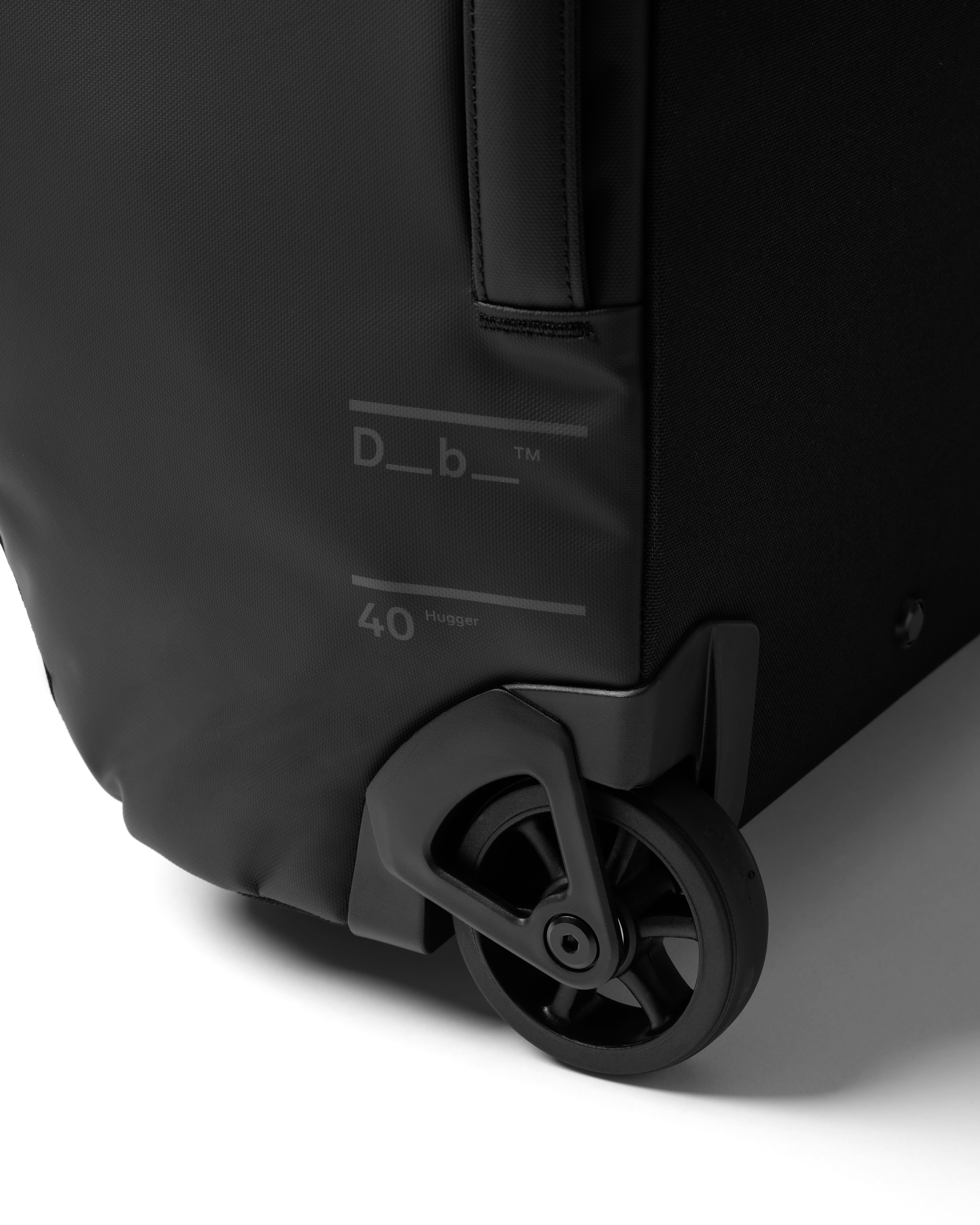 Hugger Roller Bag Carry-On 40L Black Out