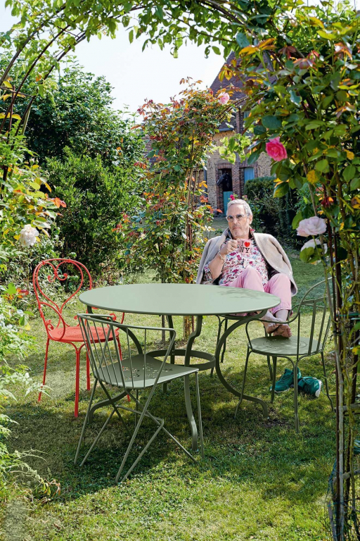 Fermob 1900 tuinstoel met armleuning Rosemary