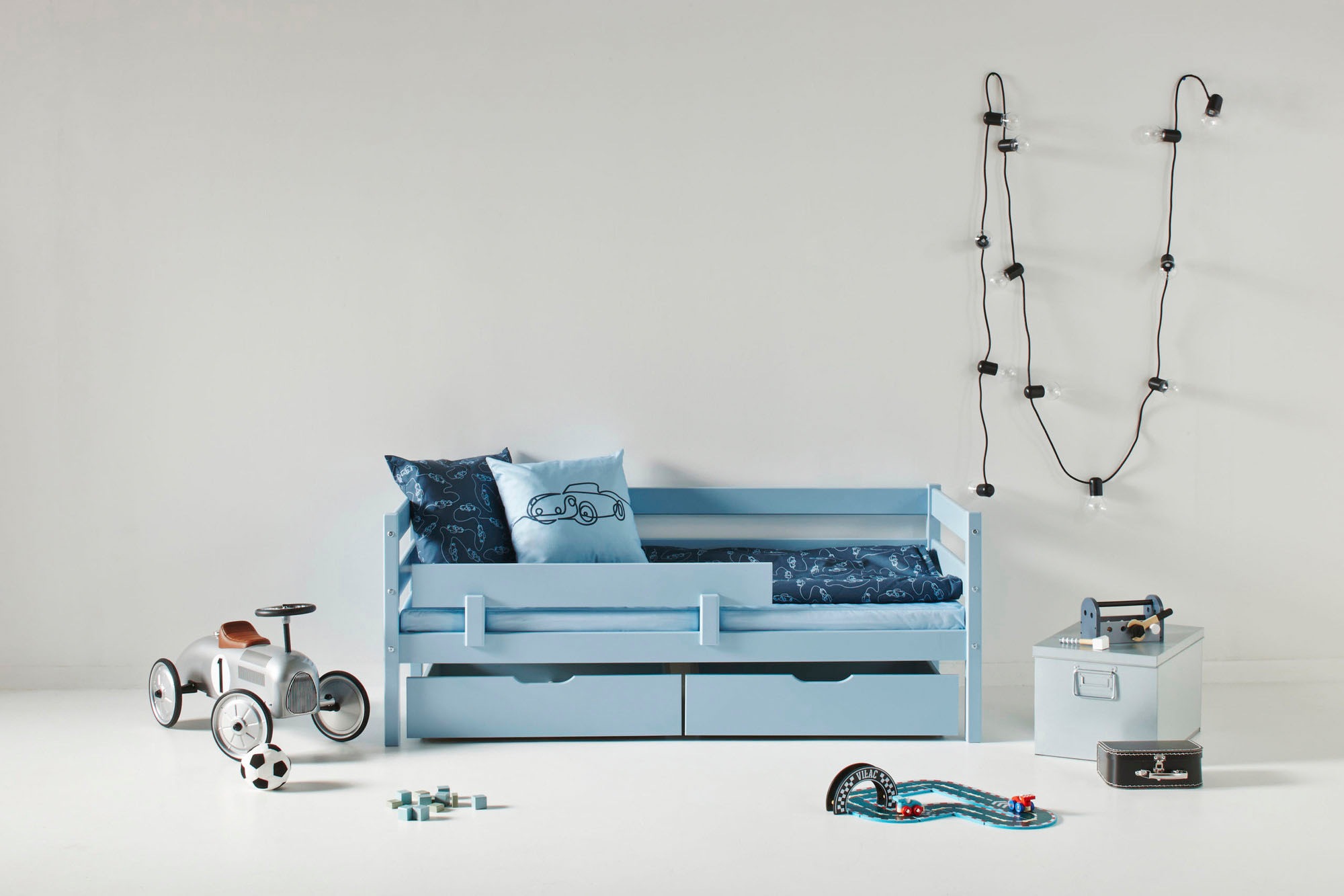 Hoppekids Einzelbett »ECO Comfort Kinderbett, Kiefer Massivholz, Jugendbett inkl. Rollrost« 70x160 cm, wahlweise in verschieden Farben/ Matratze/ Absturzsicherung