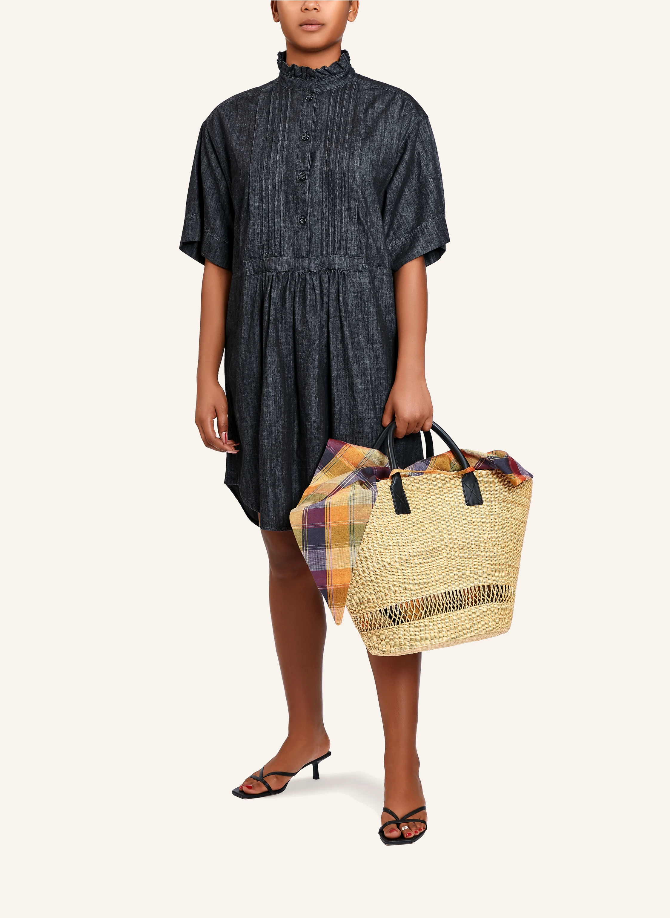 SUSU ACCRA Shopper FOSO02