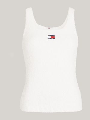 Regata com emblema embutido