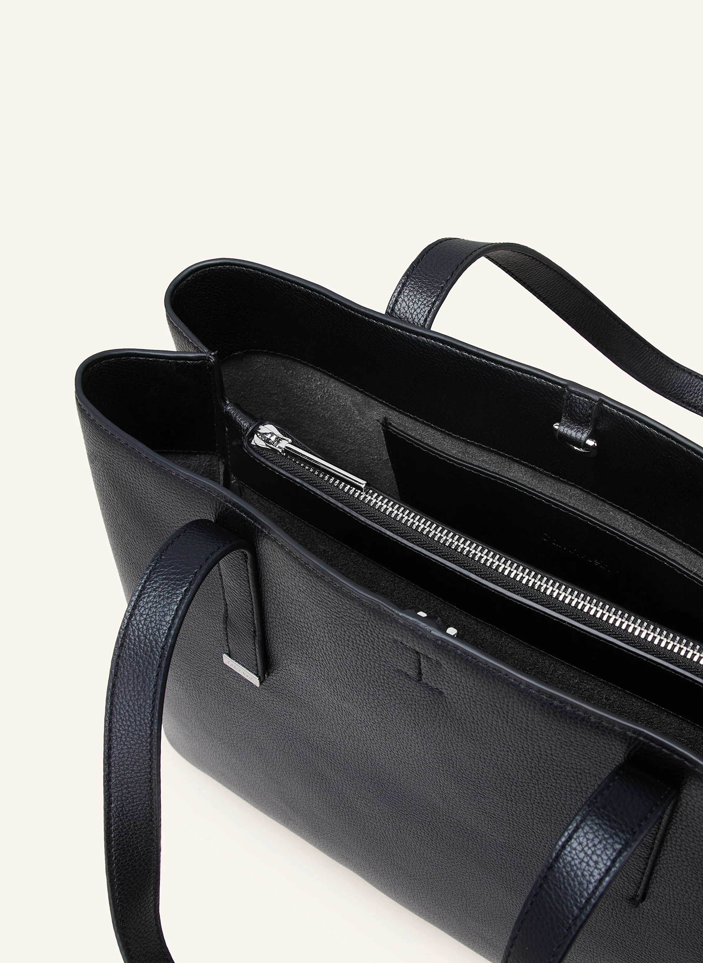 Calvin Klein Shopper CK PLAQUE