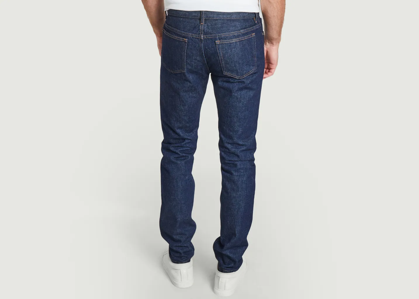 Petit new standard A.P.C.