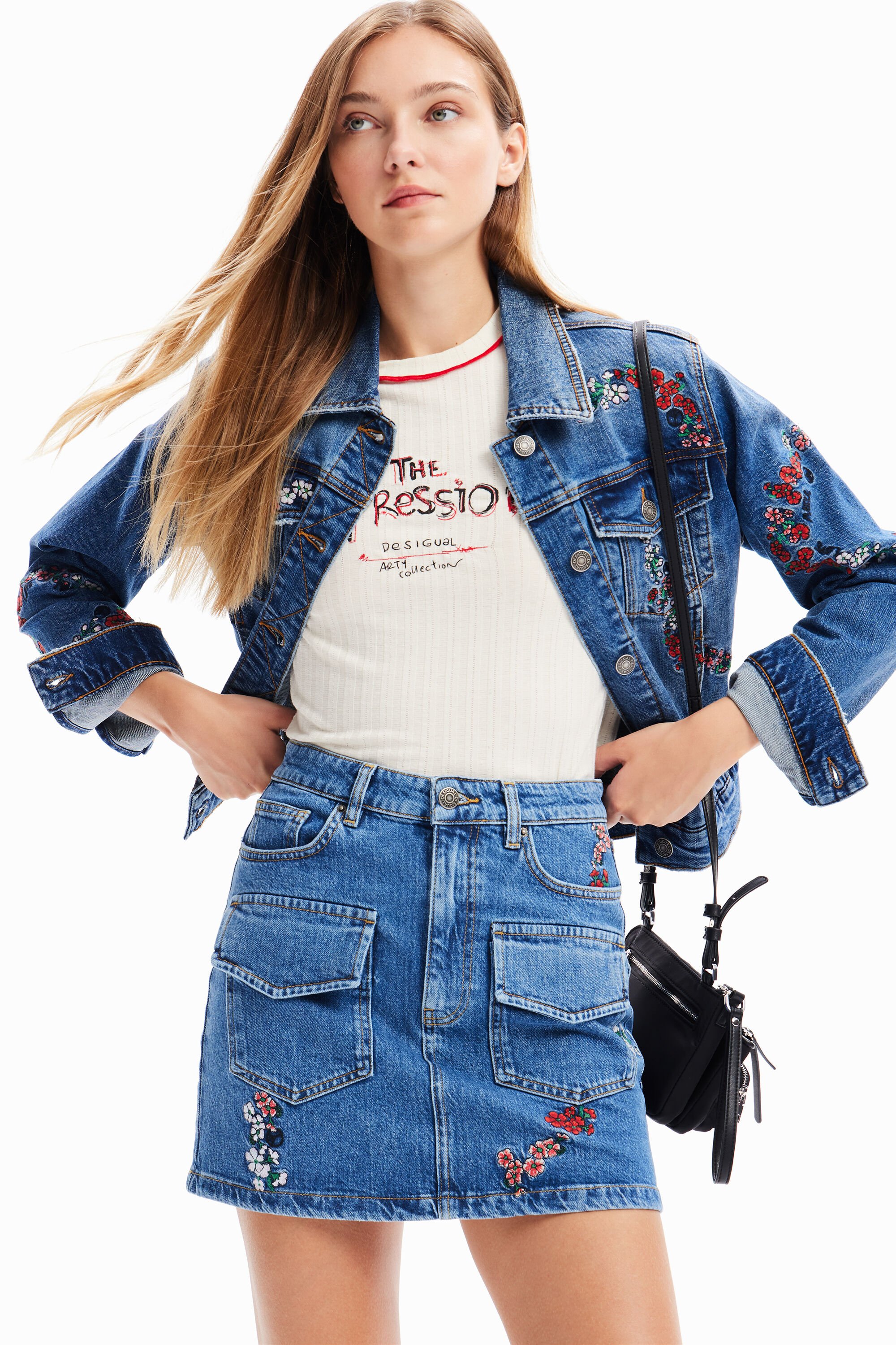 Mini-jupe jean fleurs