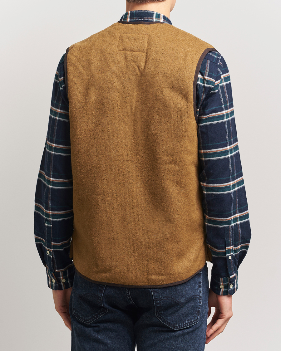 Barbour Lifestyle Warm Pile Waistcoat Zip-In Liner Brown