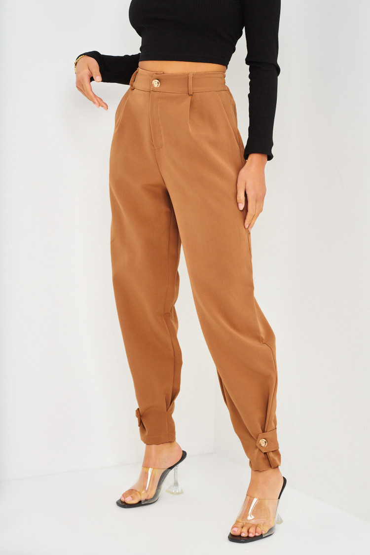 Pantalon camel fluide à attacher aux chevilles
