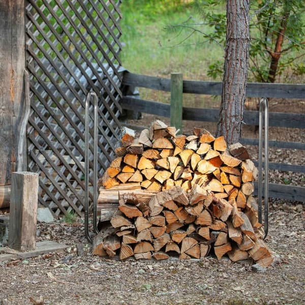 Justerbar trehylle