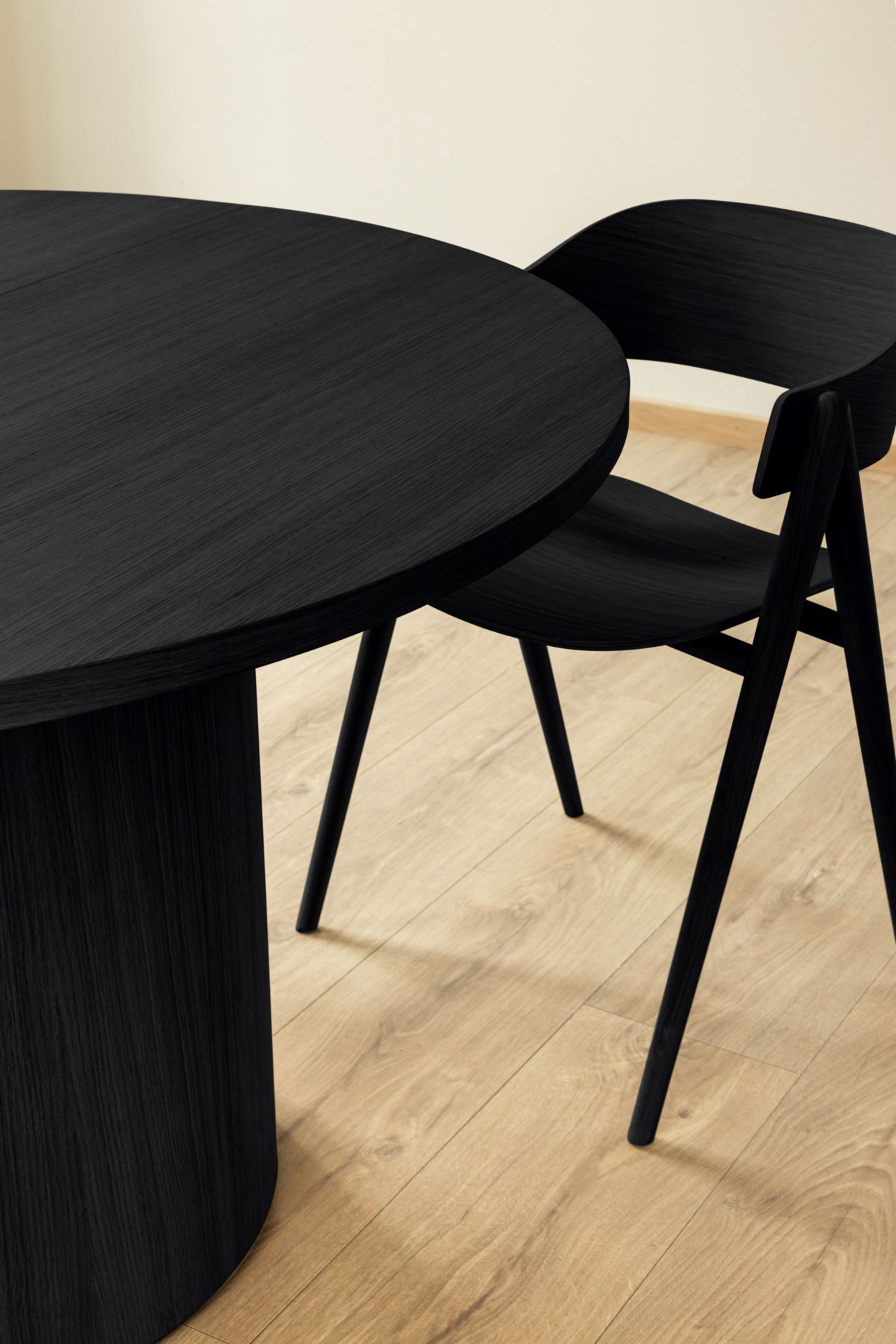 Spisebord natur - ø 127 cm