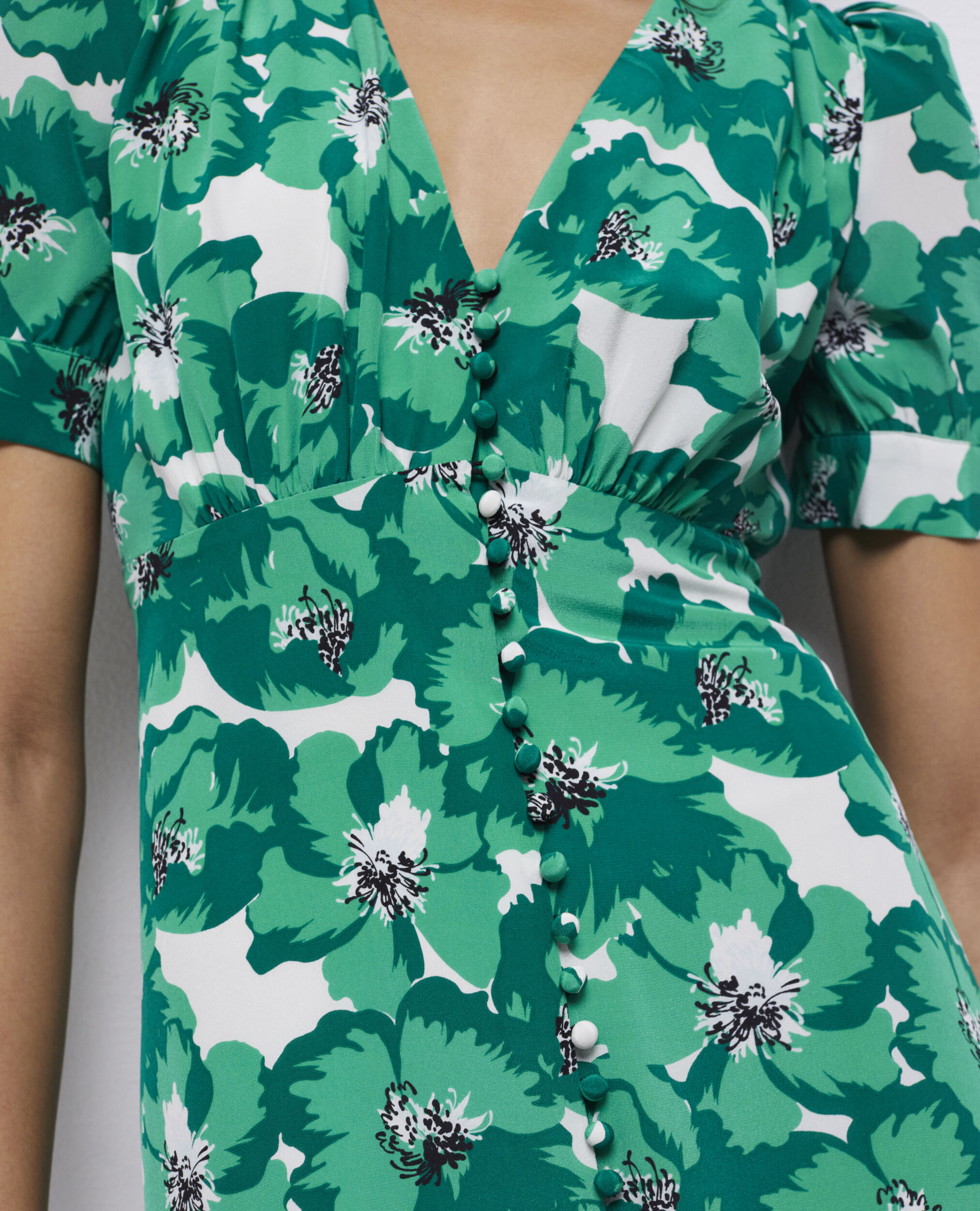 Robe longue imprimée avec boutonnage
