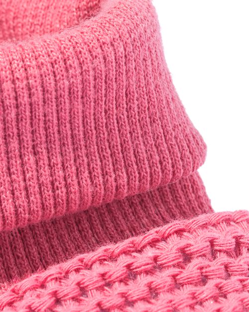 chaussons nouveau-né en maille rose