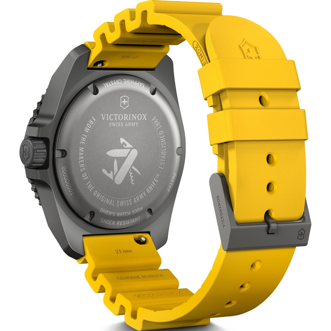 Victorinox Dive Pro Quartz Titanium