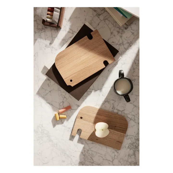 Ferm Living Planche à découper Elephant en bois FSC | Chêne