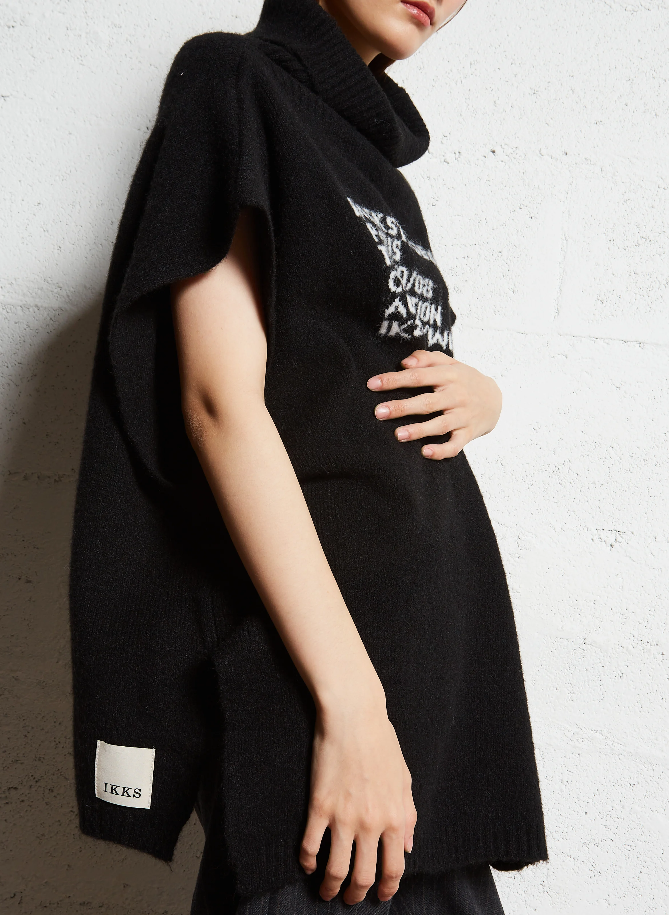 Poncho oversize col roulé | Noir
