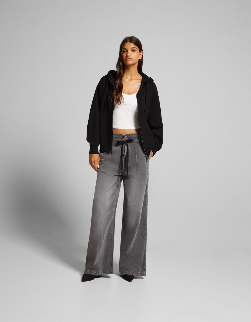Moletom com zíper oversized
