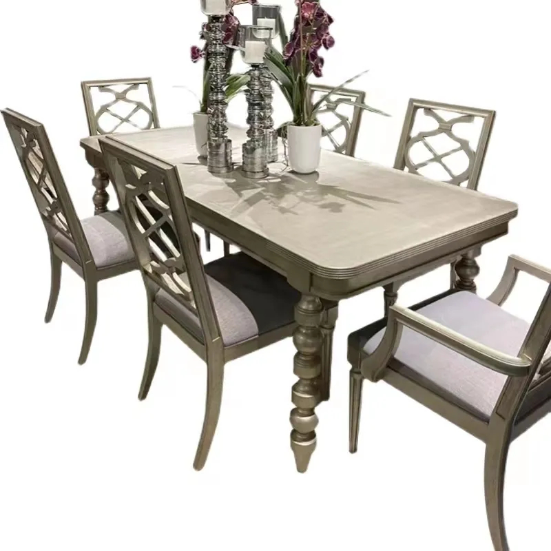 Mesa de jantar retangular de luxo em madeira maciça, estilo champanhe claro, tamanho pequeno, com conjunto de mesa e cadeiras. Dimensões: 140 x 80 x 76 cm.
