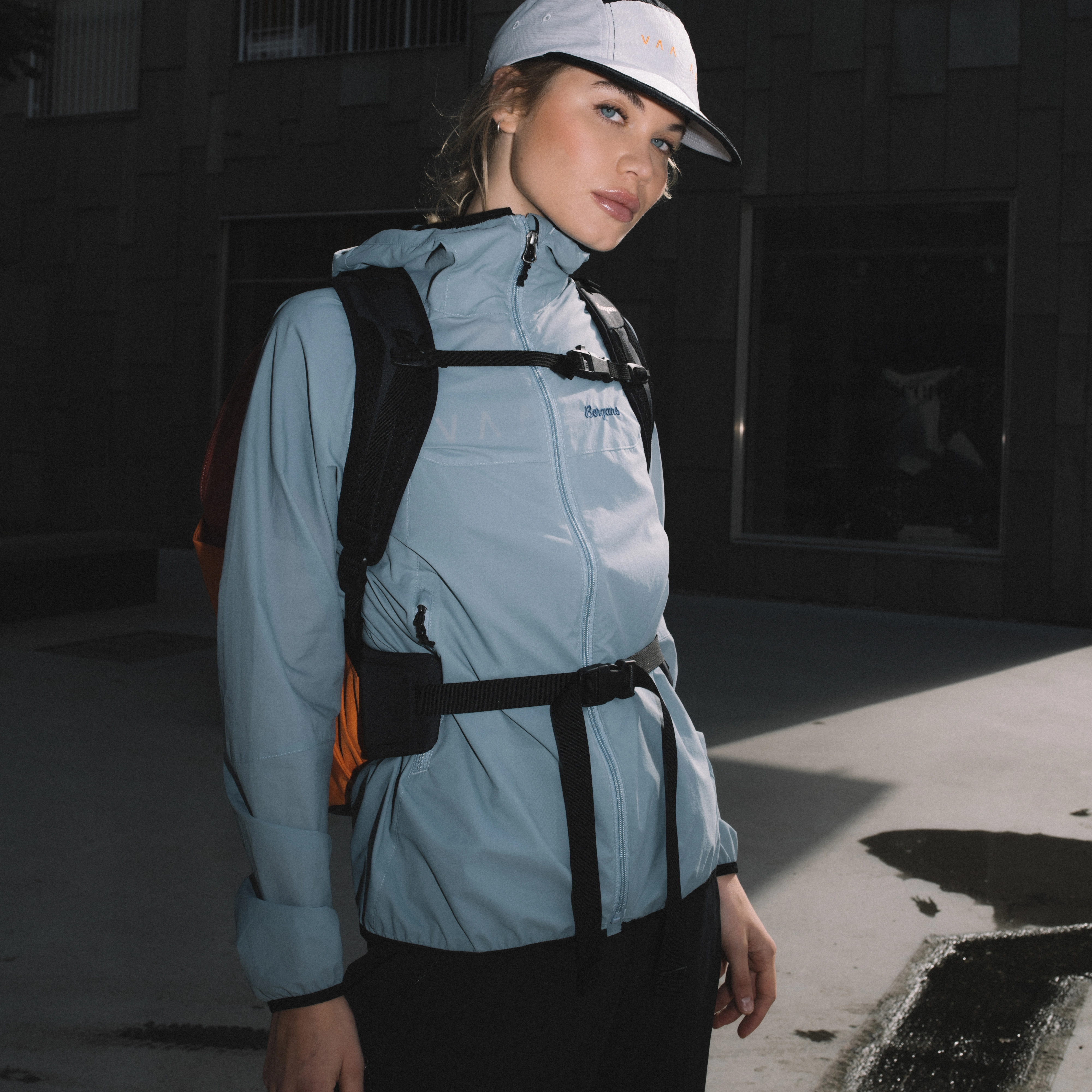 Vaagaa Windbreaker Jacket Women Husky Blue