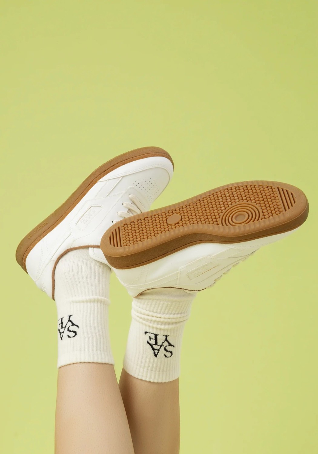 Saye Sneakers Modelo '89 Vegan Caramel