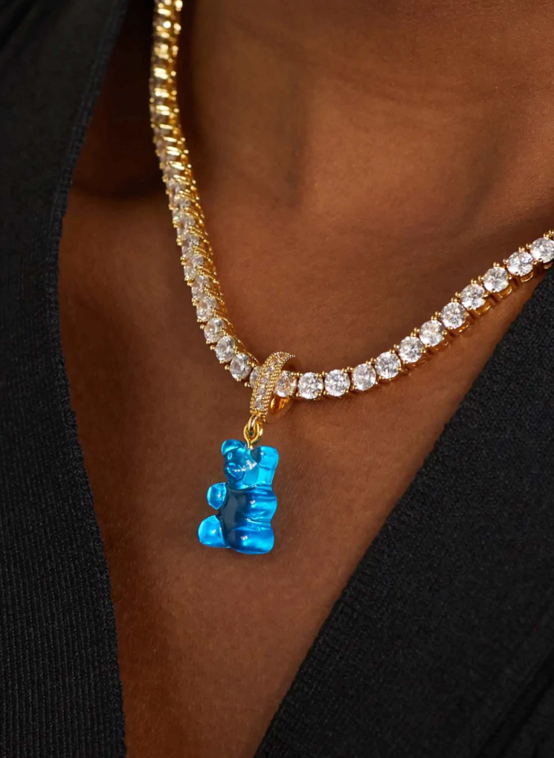 CRYSTAL HAZE Pendant AZURE NOSTALGIA BEAR by GLAMBOU