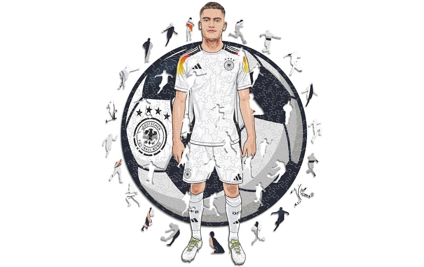 Puzzle »Iconic Florian Wirz (Deutsche Nationalmannschaft)« Holzart: Birke (Herkunftsland: China)