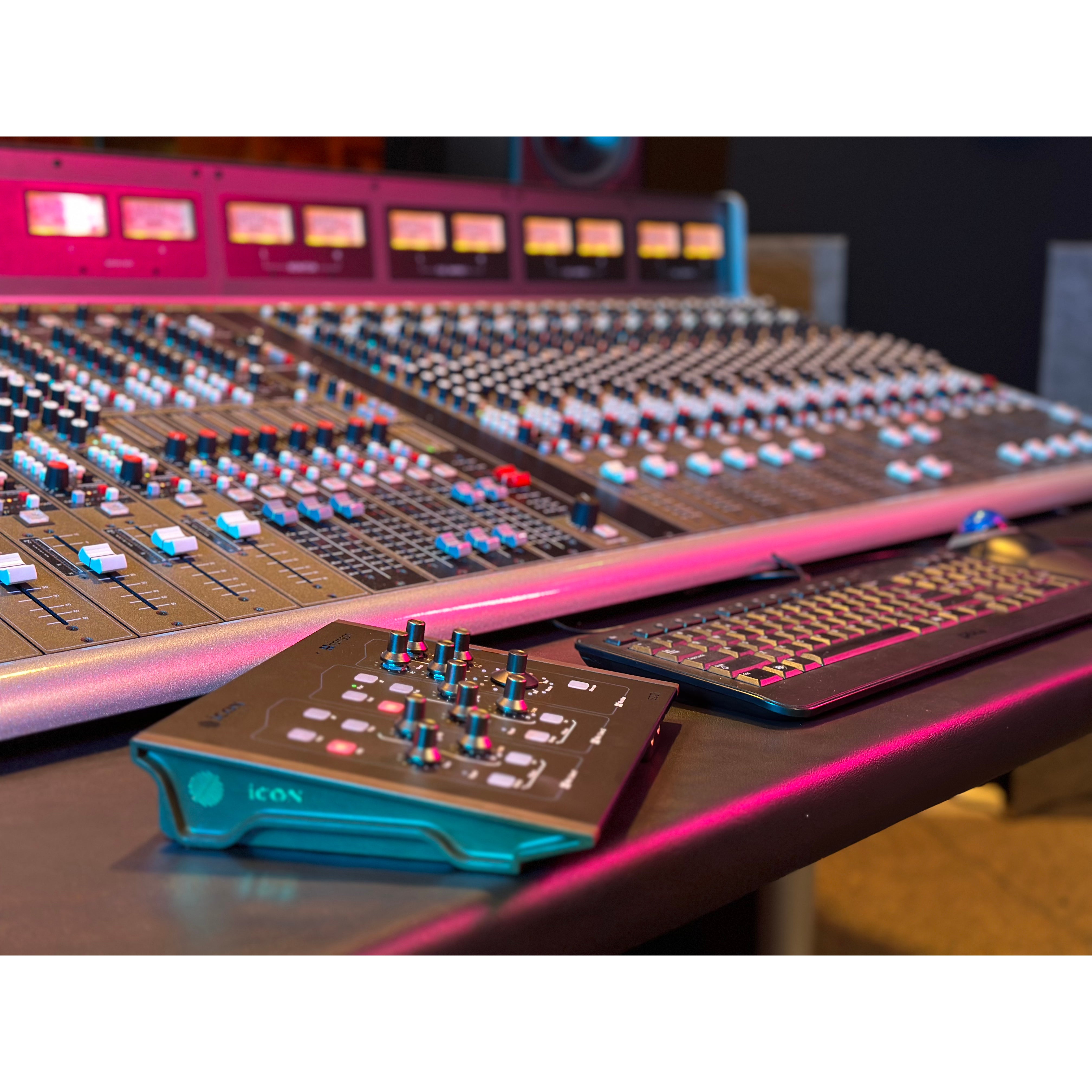 iCON 32Ci USB audio interface met Harrison microfoon preamps