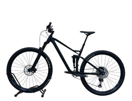 Produit reconditionné . Cube Stereo One22 Race XT 2024 . VTT . Cube . très bon état