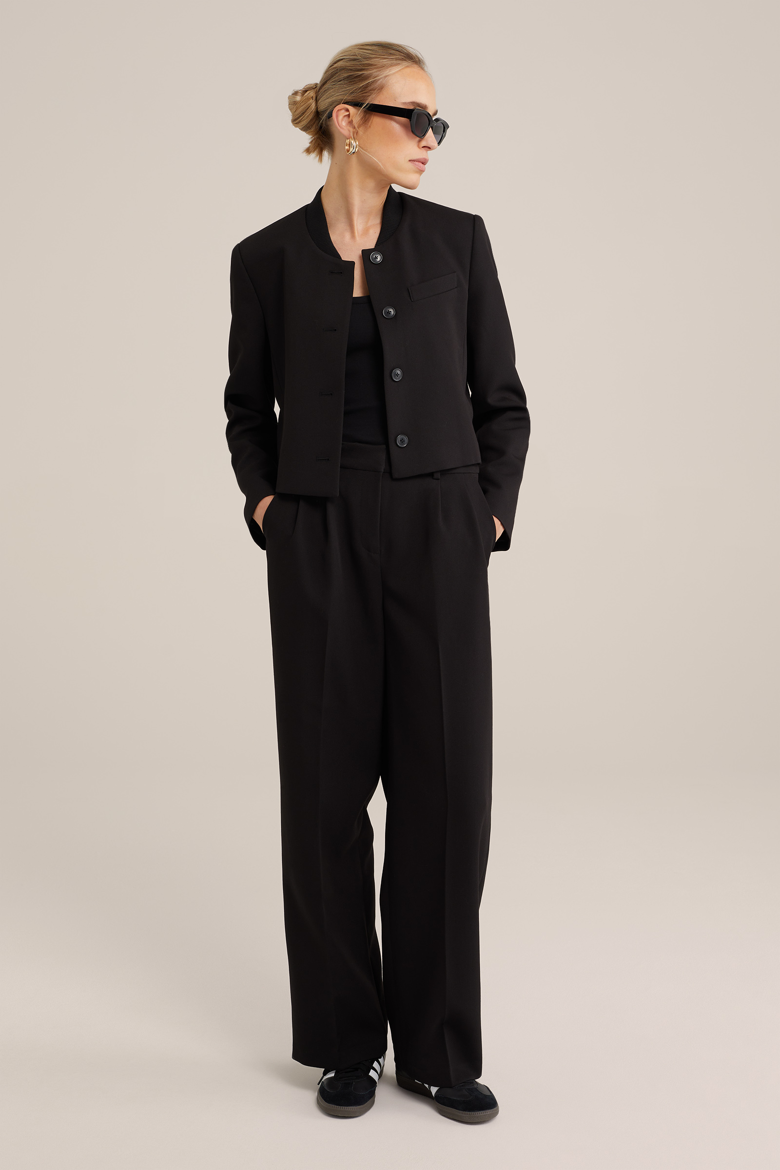cropped bomber WE Fashion Zwart