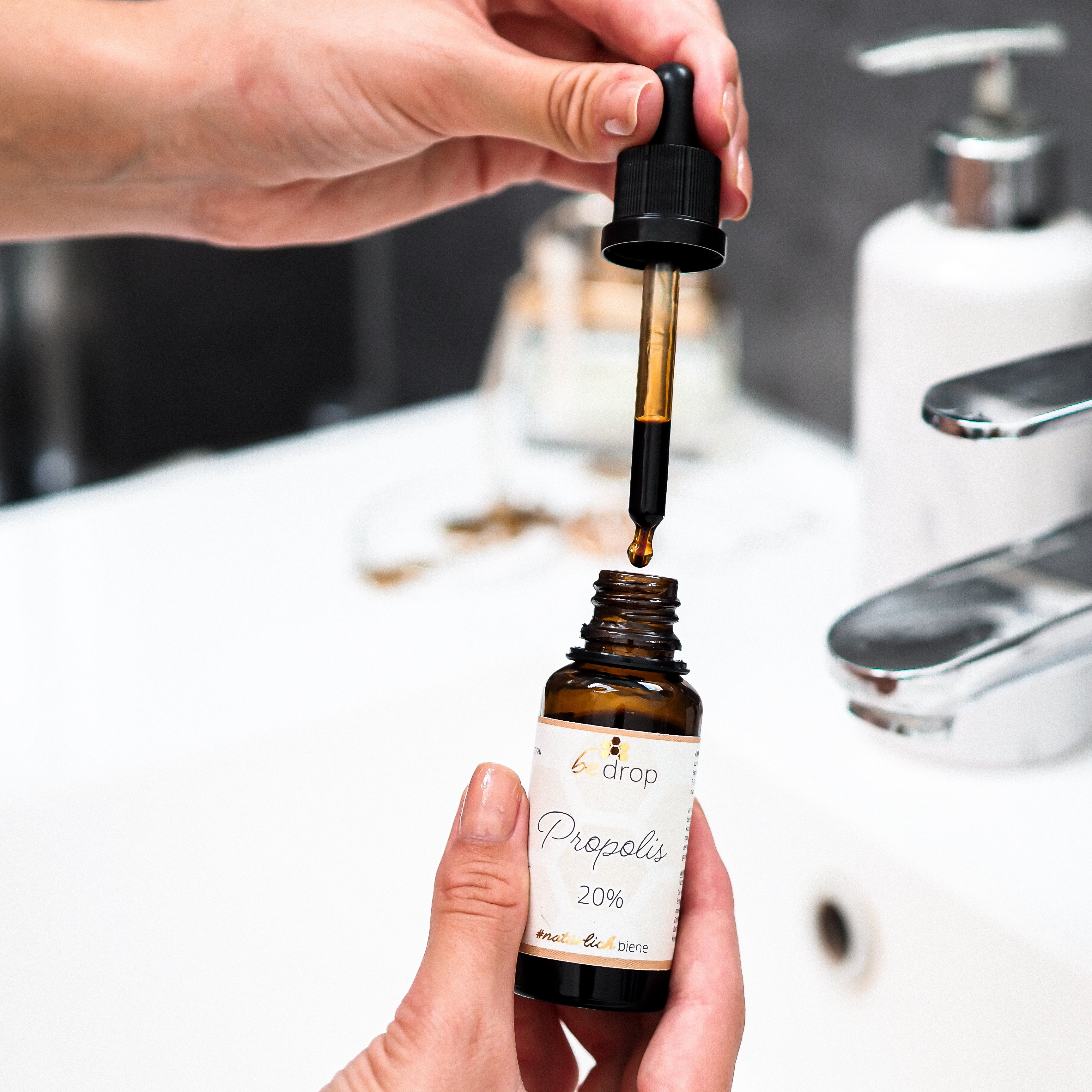 Propolis Extrakt Tinktur mit Pipette 20% - 30ml (Bio-Zertifiziert)