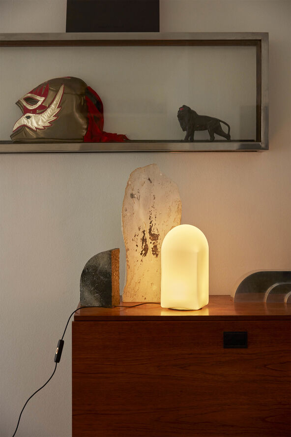 Hay Parade 240 Table Lamp Shell white