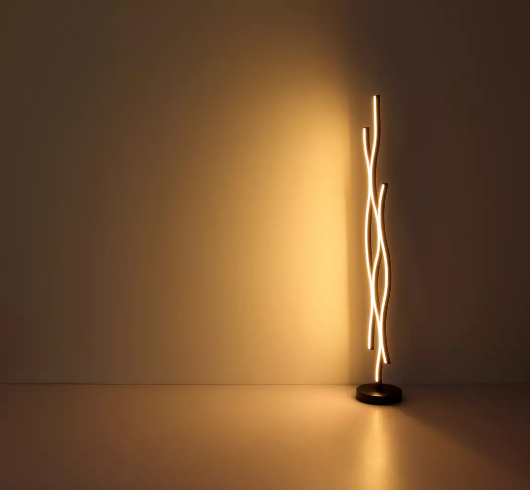 LED-Stehlampe Geronimo