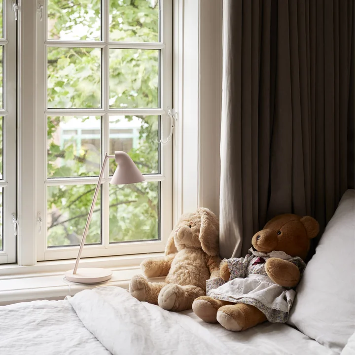 Louis Poulsen - NJP Mini LED Tischleuchte, soft pink