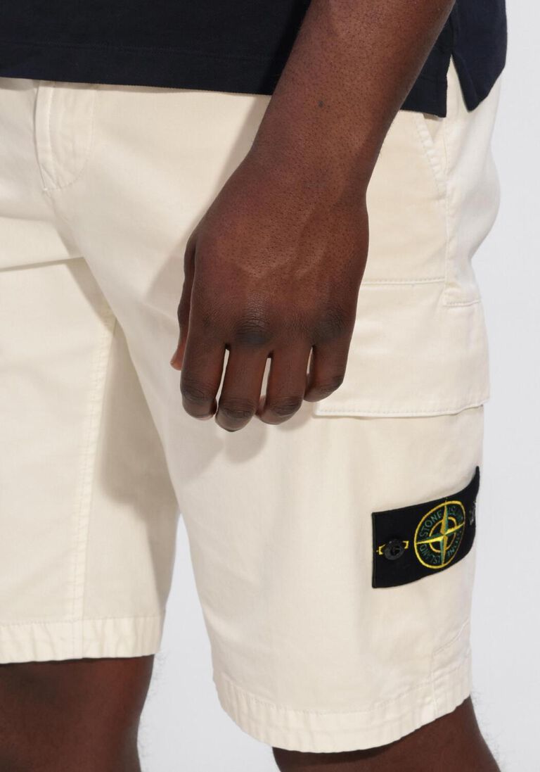 ecru stone island joggingbroek shorts s00004