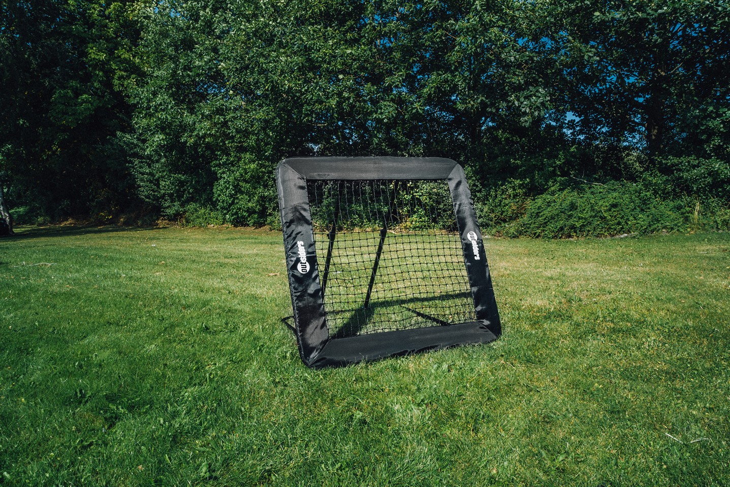 Outsiders - Fodbold Rebounder 128x128cm