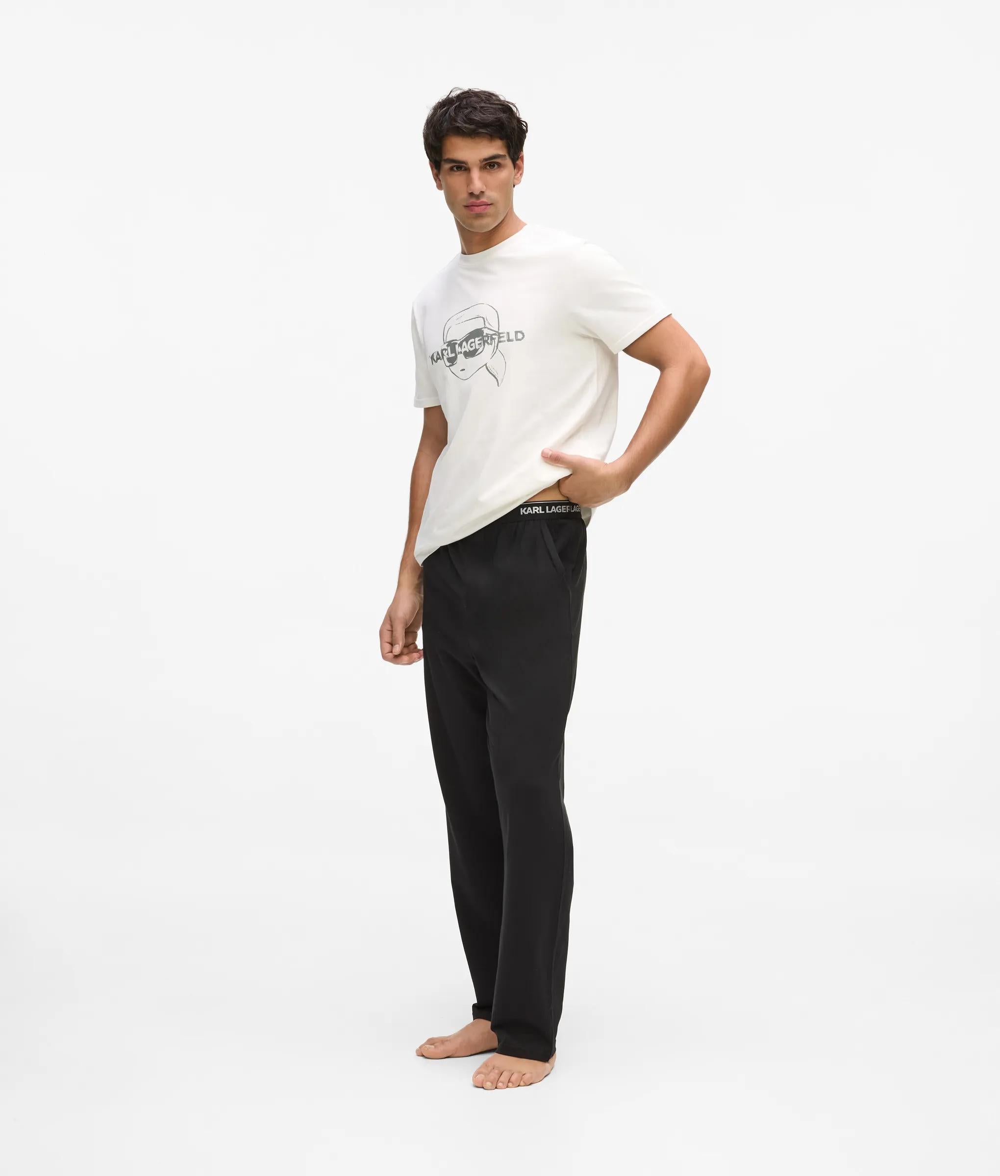 Ikon lange pyjamaset