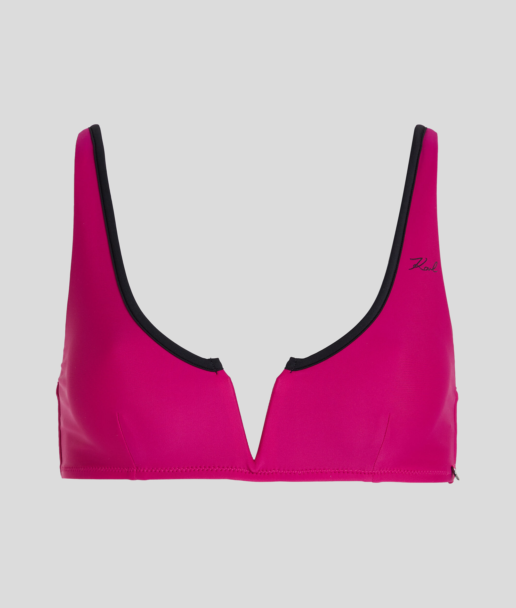 BANDEAU AVEC LISERÉ CONTRASTANT EMBLÉMATIQUE DU STYLE KARL