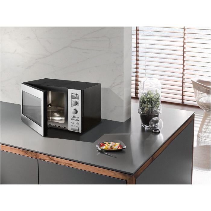 Miele Stand-Mikrowelle M 6012 SC Edelstahl CleanSteel