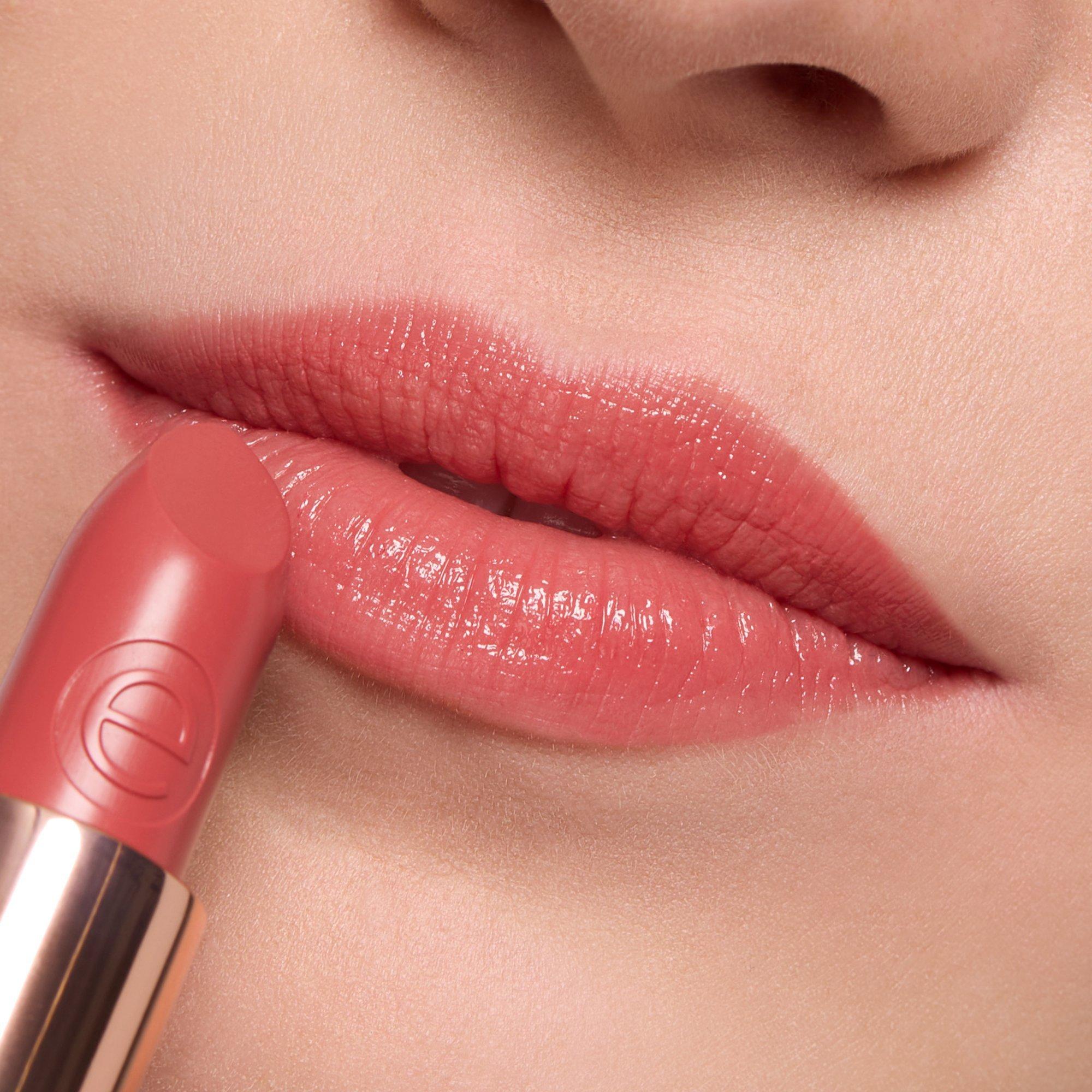 hydrating nude lipstick rouge à lèvres en stick nude hydratant
