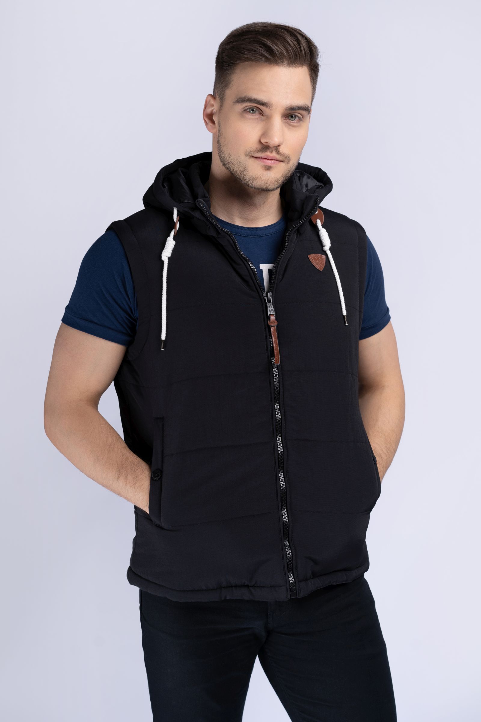 Lonsdale Herren Weste mit Kapuze normale Passform POLMEAR
